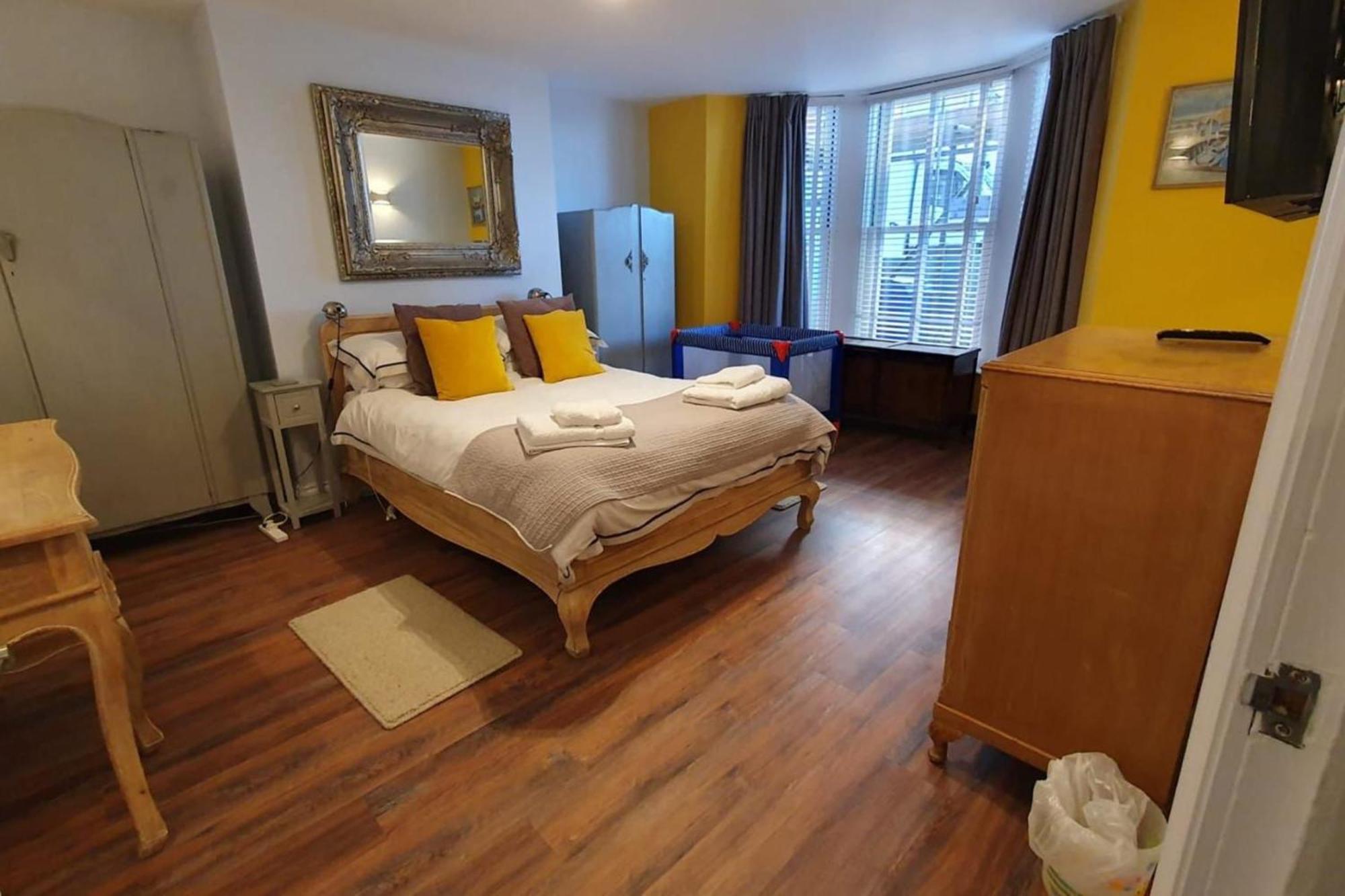 Seaside Hideaway - Free Onstreet Parking Villa Scarborough Dış mekan fotoğraf